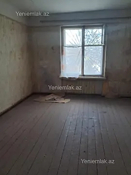 Satılır 3 otaqlı köhnə tikili 75 m²