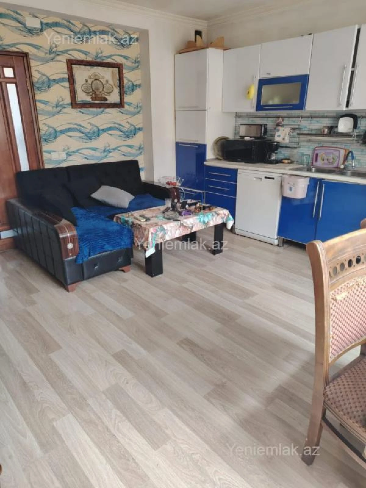 Satılır 3 otaqlı köhnə tikili 120 m²