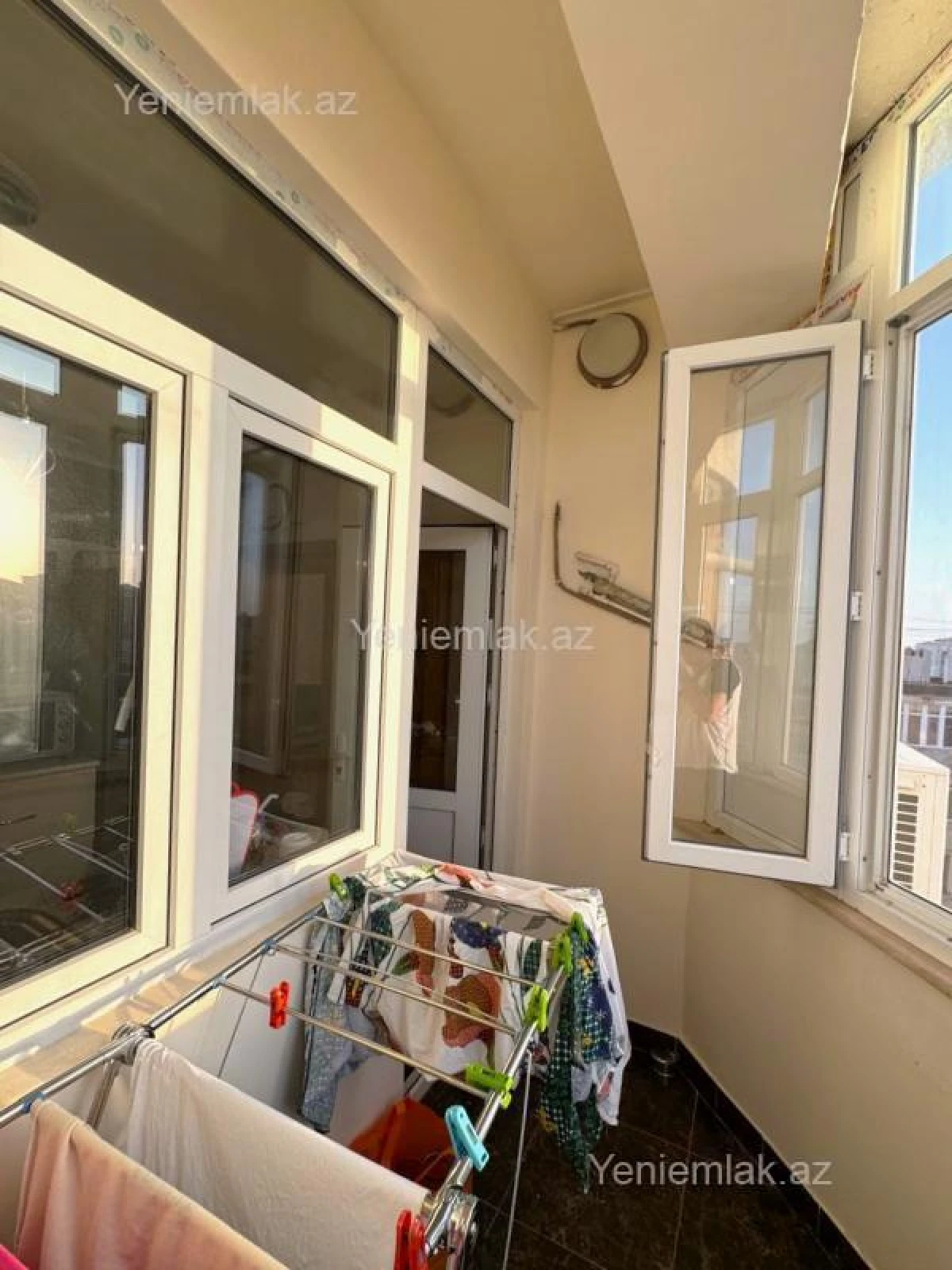 Satılır 2 otaqlı yeni tikili 75 m²