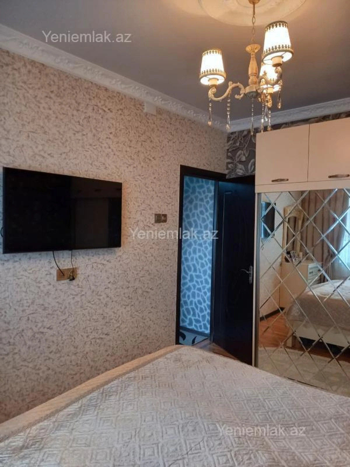 Satılır 3 otaqlı köhnə tikili 70 m²