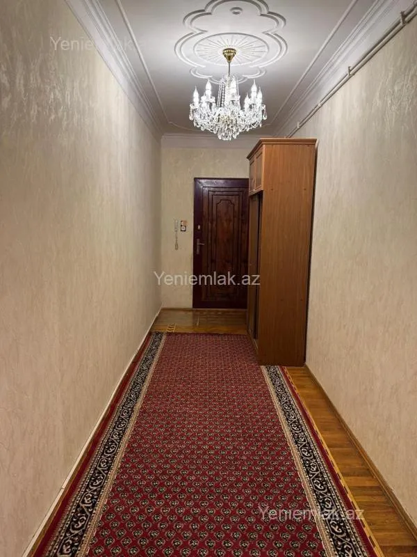 Satılır 3 otaqlı köhnə tikili 74 m²