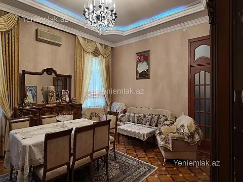 Satılır 6 otaqlı həyət evi 214 m²