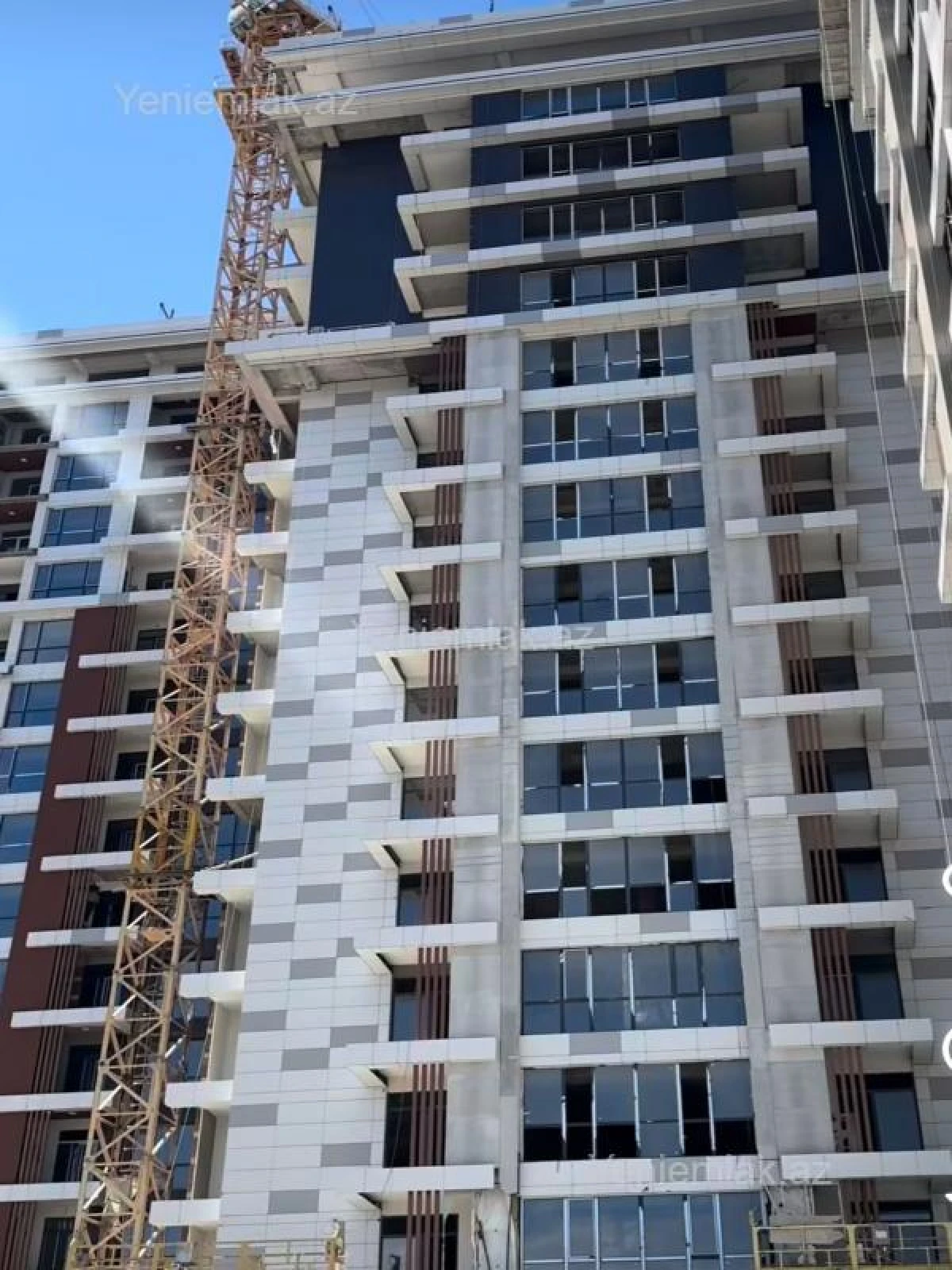 Satılır 3 otaqlı yeni tikili 145 m²