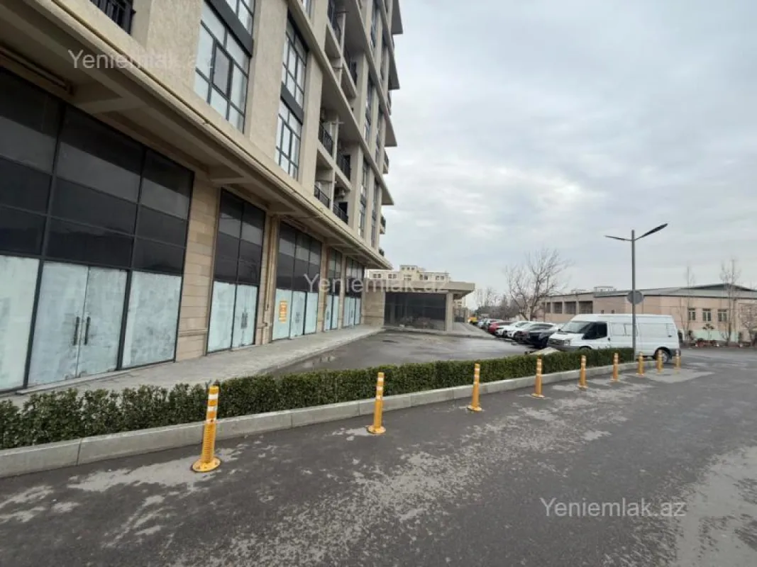 Satılır 3 otaqlı yeni tikili 80 m²