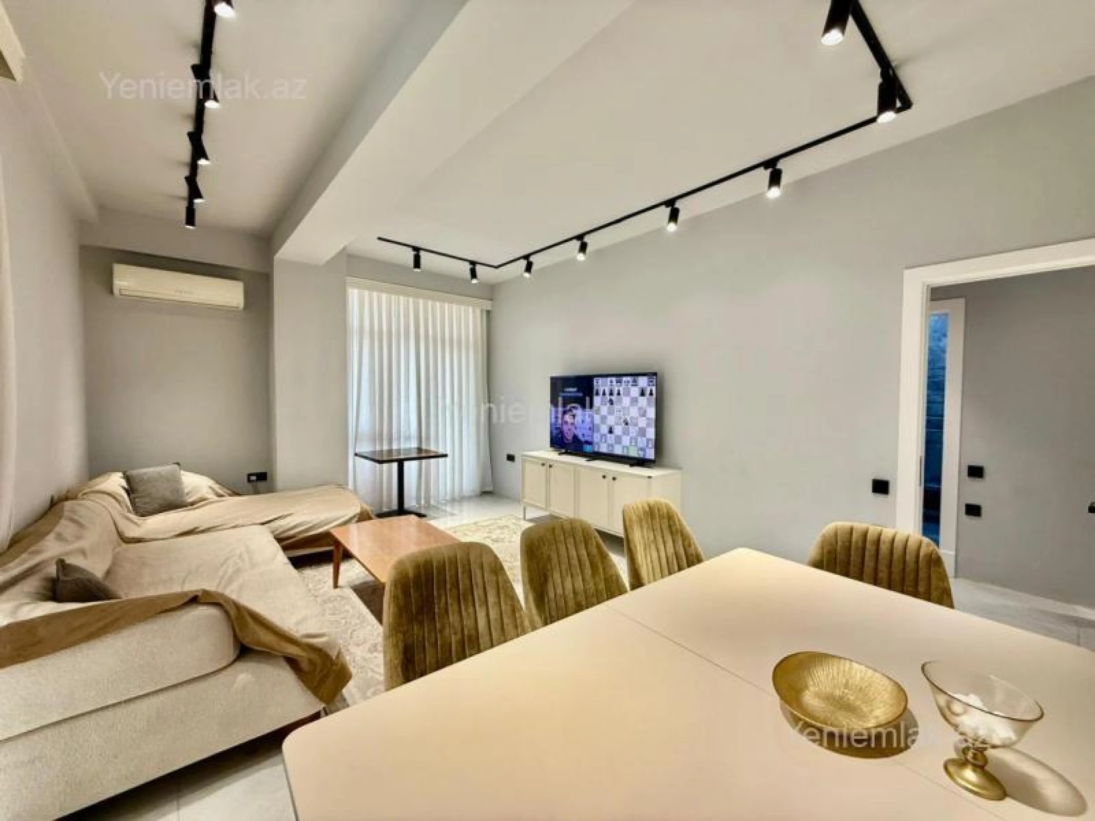 Satılır 3 otaqlı yeni tikili 80 m²