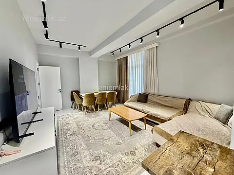 Satılır 3 otaqlı yeni tikili 80 m²
