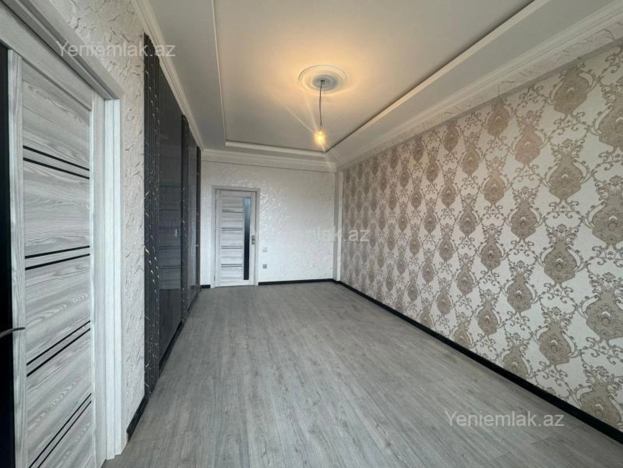 Satılır 3 otaqlı yeni tikili 70 m²