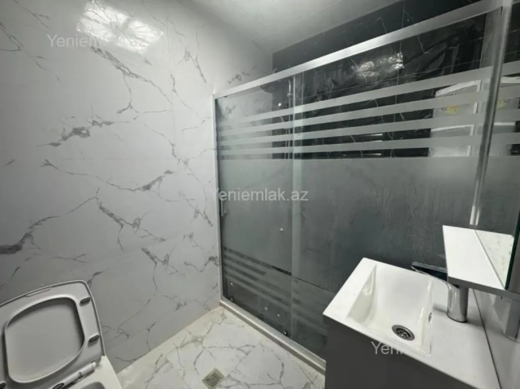 Satılır 3 otaqlı yeni tikili 70 m²