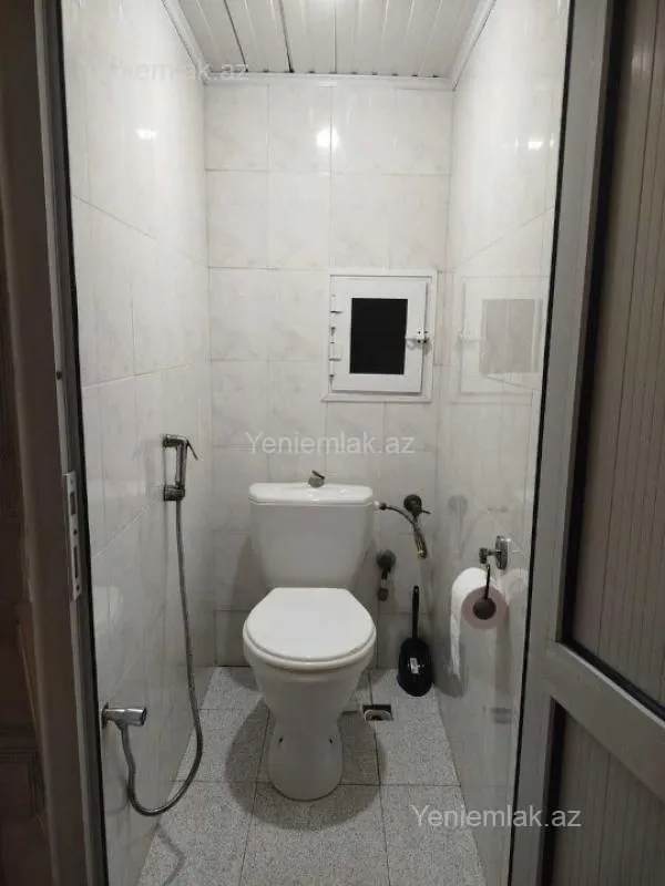 Satılır 3 otaqlı köhnə tikili 65 m²