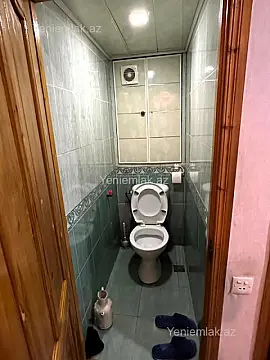 Satılır 3 otaqlı köhnə tikili 85 m²