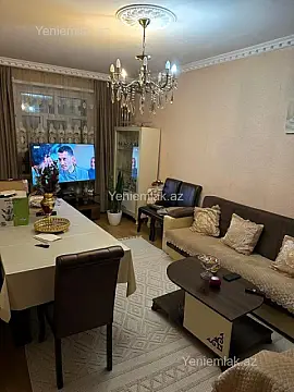 Satılır 3 otaqlı köhnə tikili 85 m² — Bakı, Suraxanı 3 otaq 85.00 m²