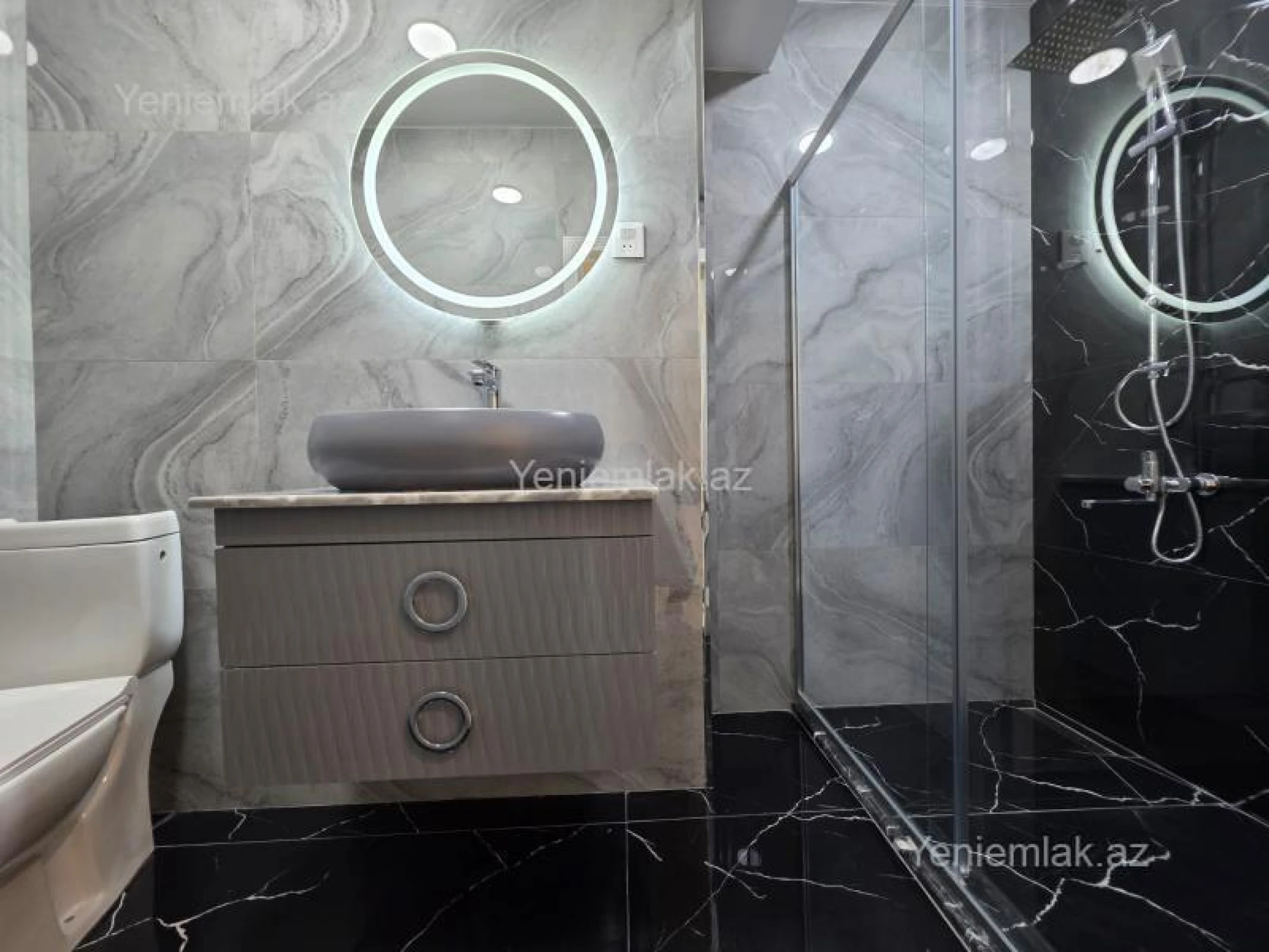 Satılır 3 otaqlı yeni tikili 100 m²