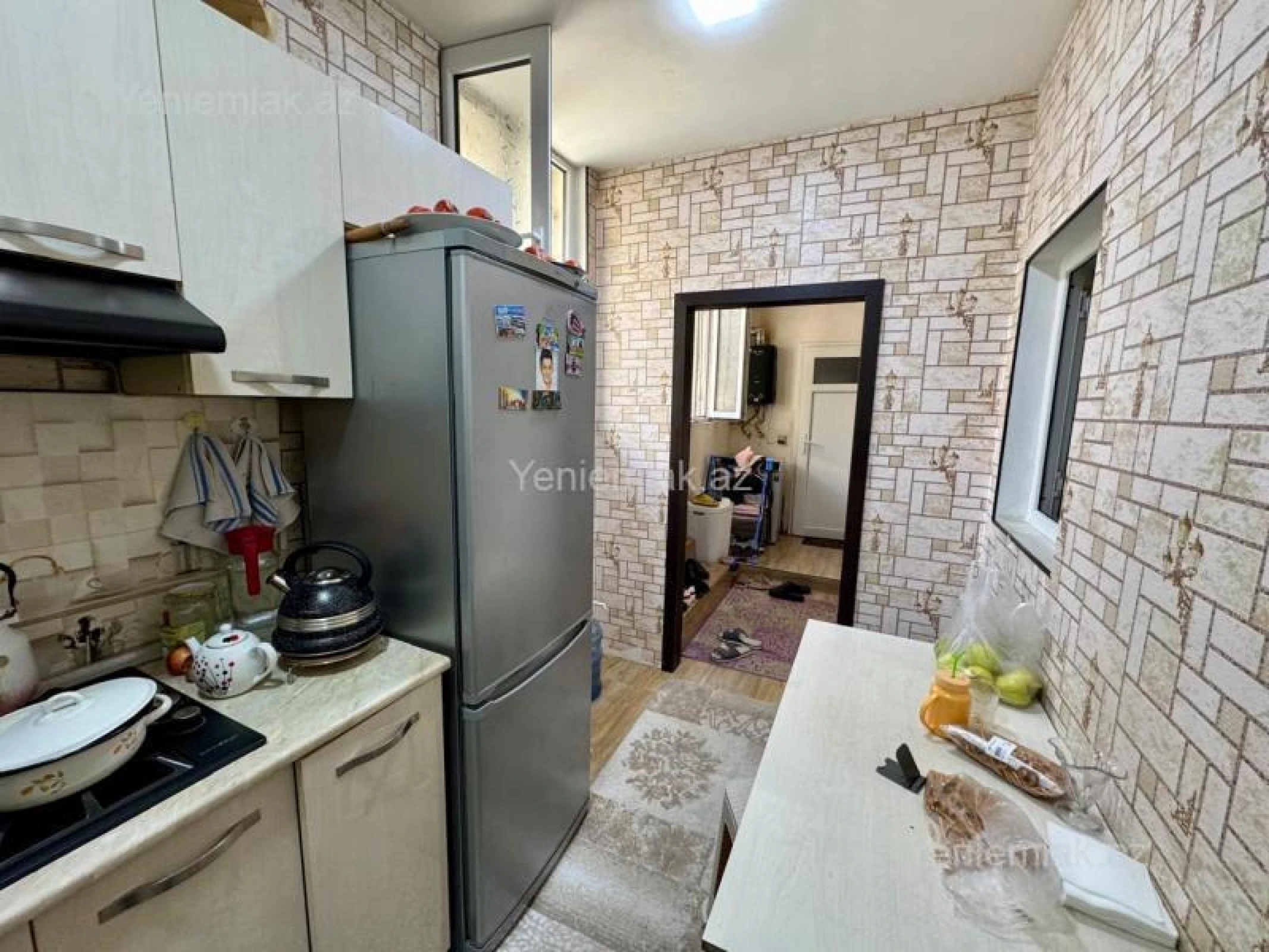 Satılır 3 otaqlı köhnə tikili 67 m²