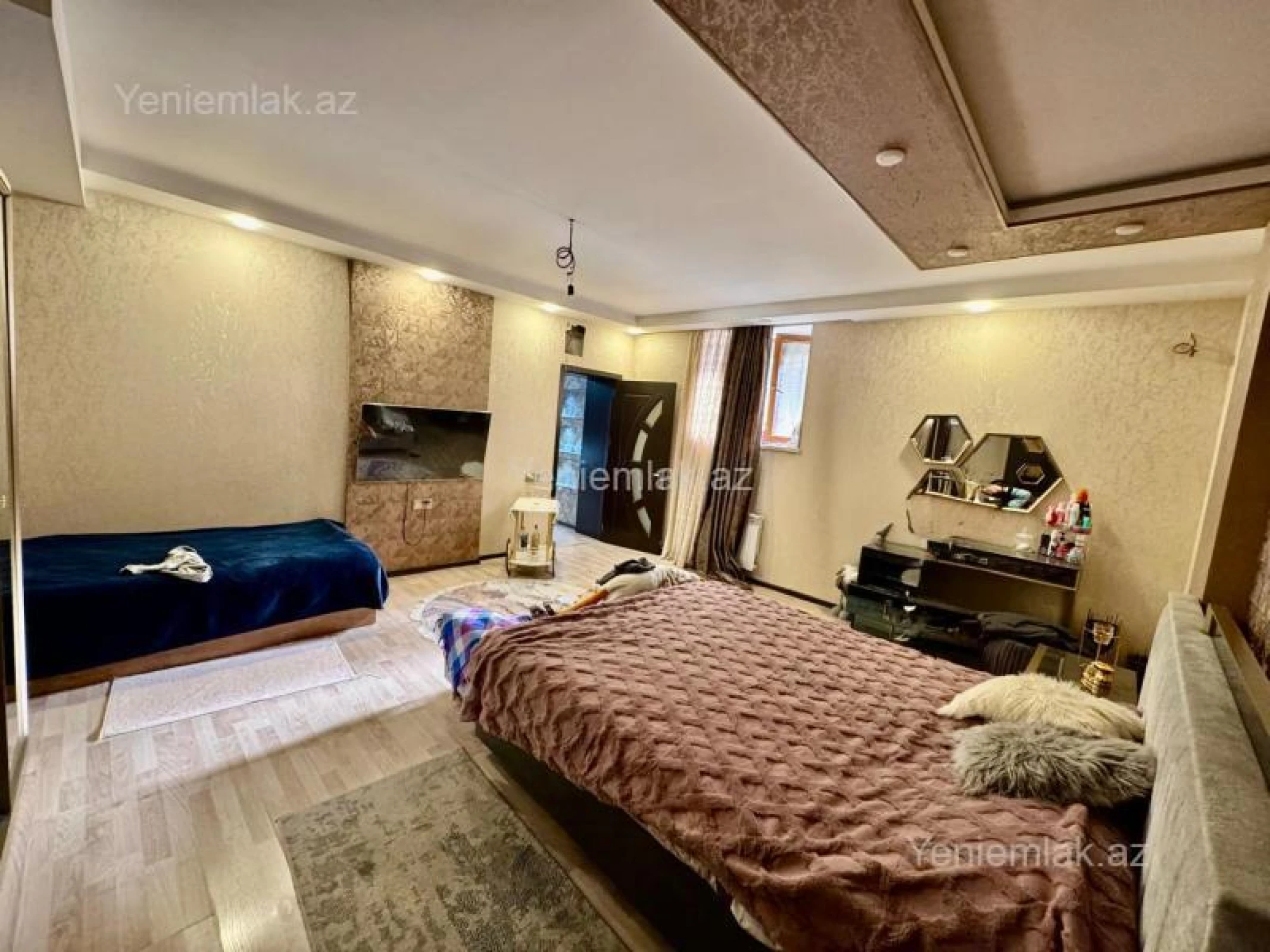 Satılır 3 otaqlı köhnə tikili 67 m²