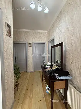 Satılır 3 otaqlı həyət evi 100 m²