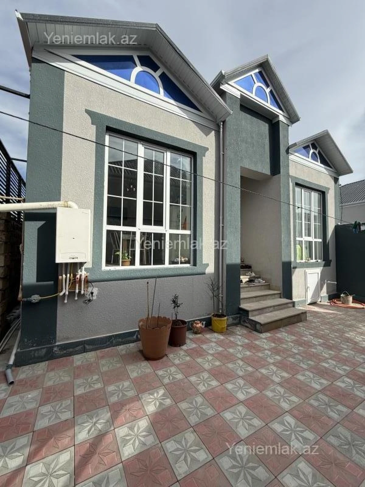 Satılır 3 otaqlı həyət evi 100 m²