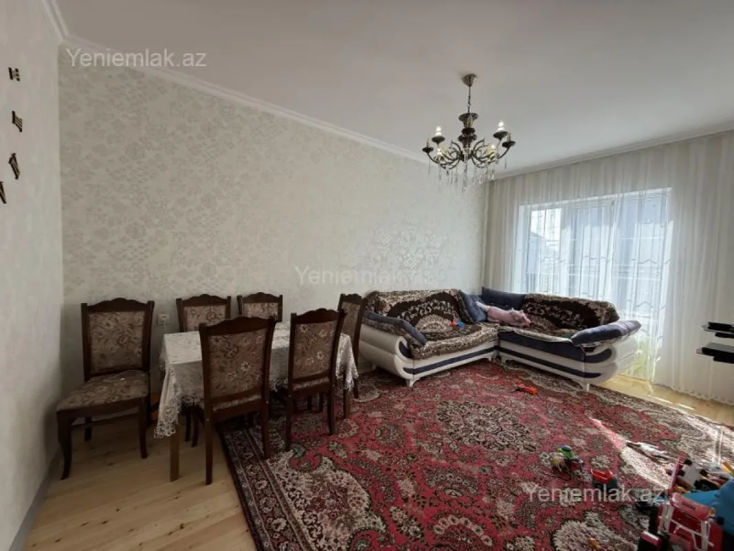 Satılır 3 otaqlı həyət evi 100 m²