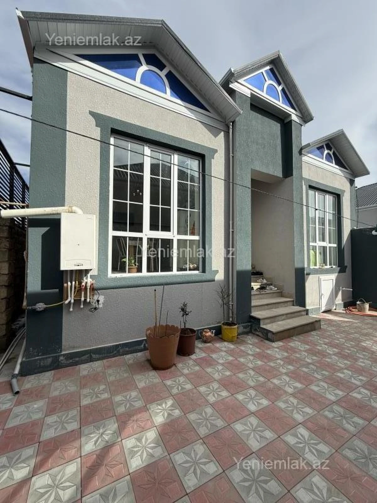 Satılır 3 otaqlı həyət evi 100 m²