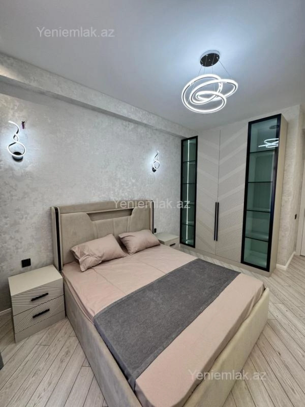 Satılır 2 otaqlı yeni tikili 55 m²
