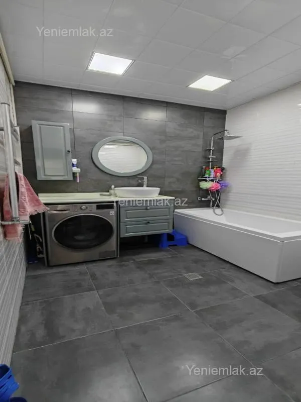 Satılır 3 otaqlı köhnə tikili 80 m²