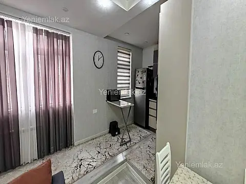 Satılır 3 otaqlı köhnə tikili 80 m²