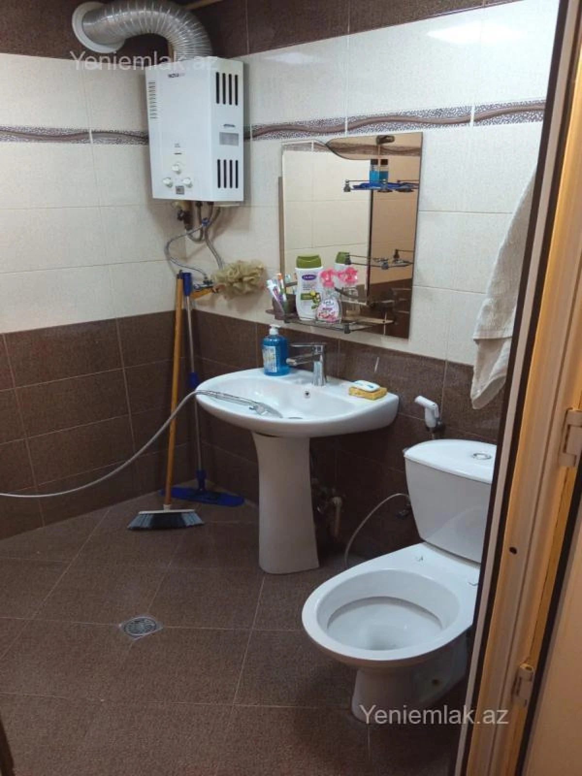 Satılır 1 otaqlı köhnə tikili 31 m²