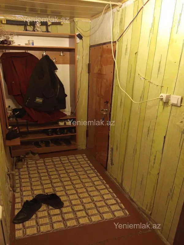 Satılır 1 otaqlı köhnə tikili 31 m²