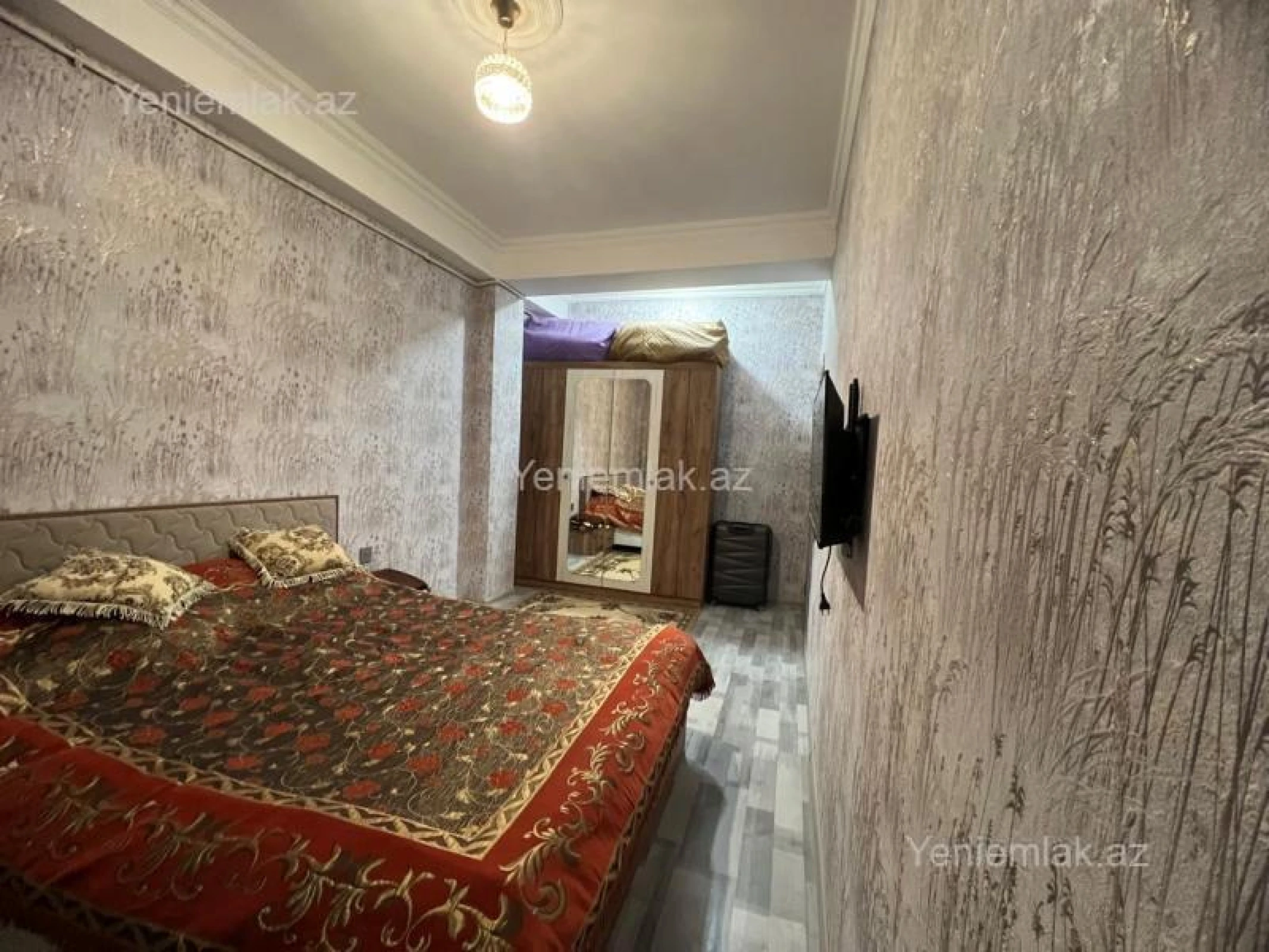 Satılır 2 otaqlı yeni tikili 60 m²