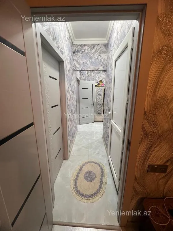 Satılır 2 otaqlı yeni tikili 60 m²