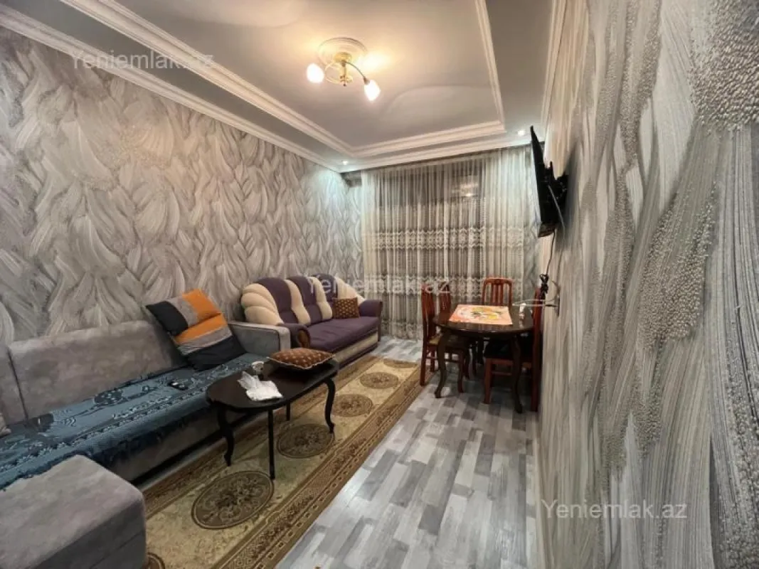 Satılır 2 otaqlı yeni tikili 60 m²