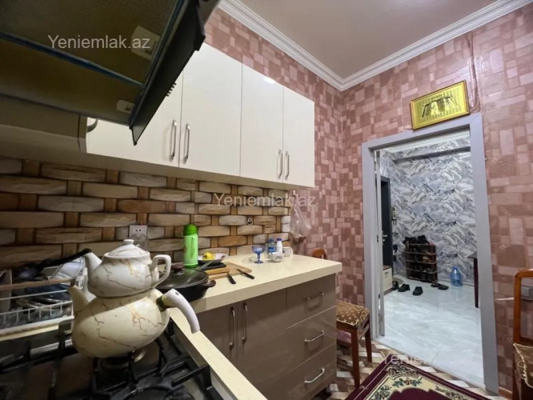 Satılır 2 otaqlı yeni tikili 60 m²