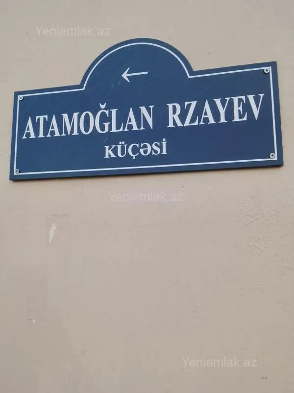 Satılır 2 otaqlı köhnə tikili 55 m²