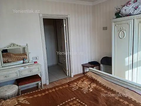 Satılır 2 otaqlı köhnə tikili 55 m²