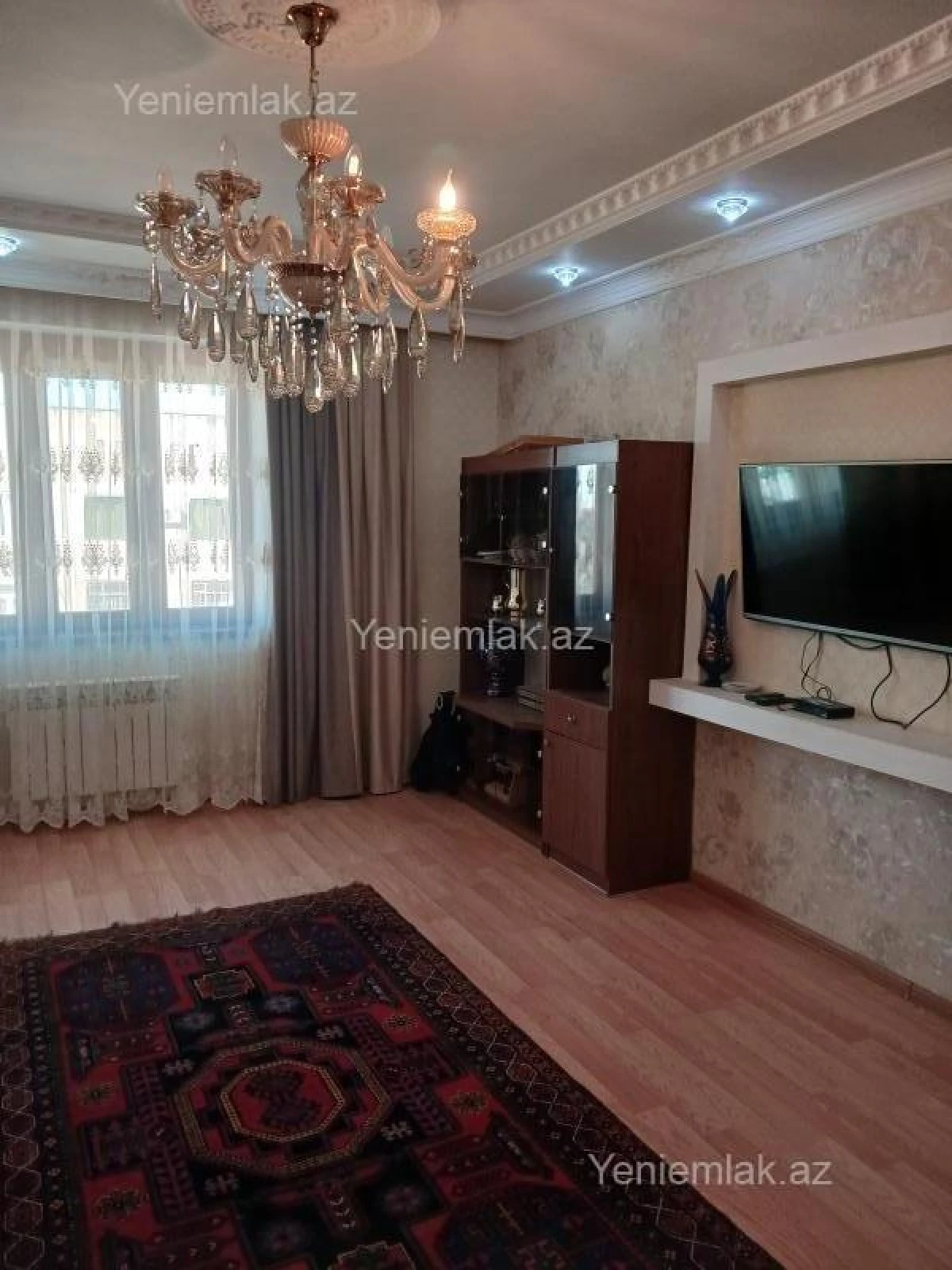 Satılır 2 otaqlı köhnə tikili 55 m²
