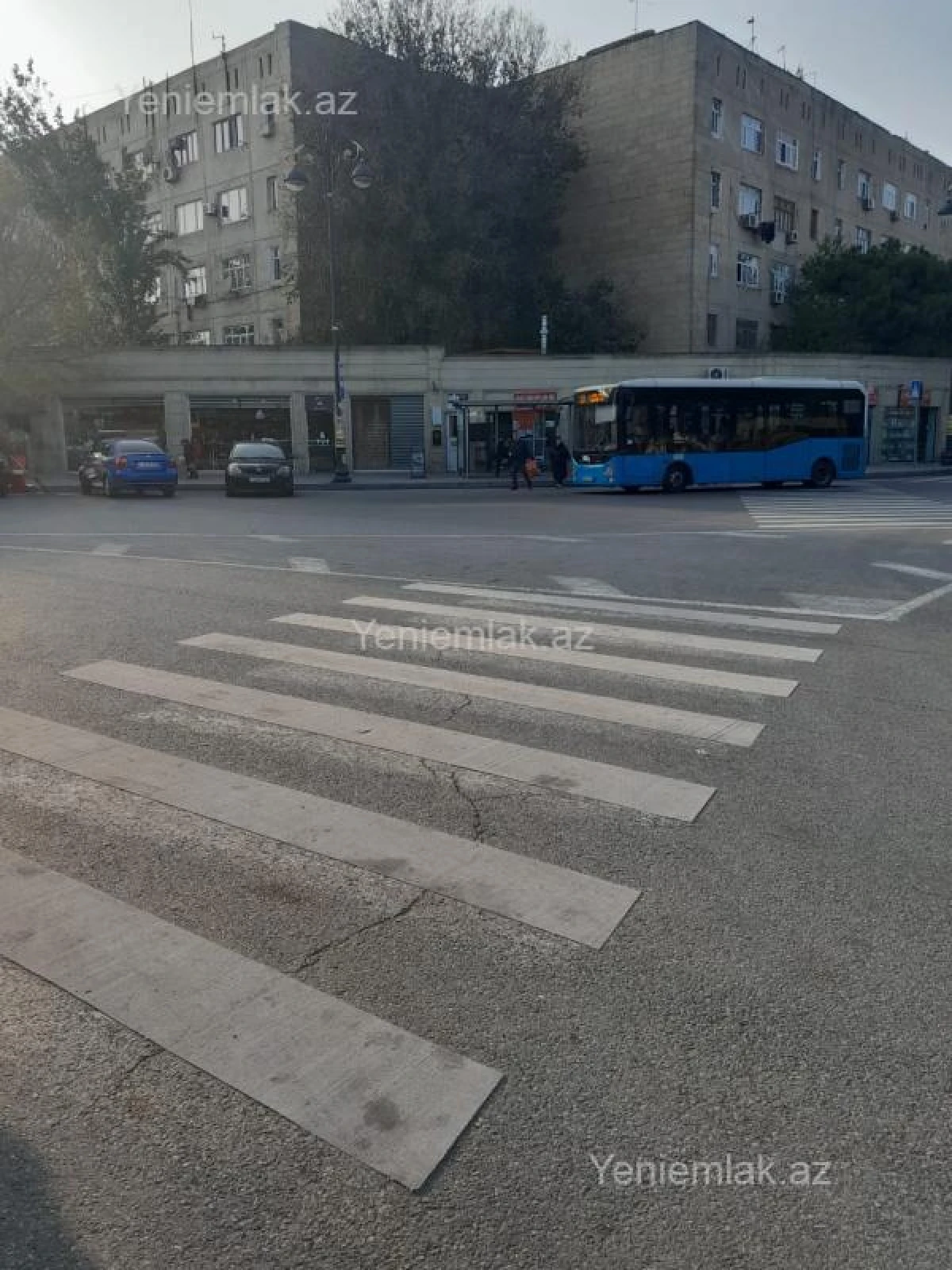 Satılır 2 otaqlı köhnə tikili 55 m²