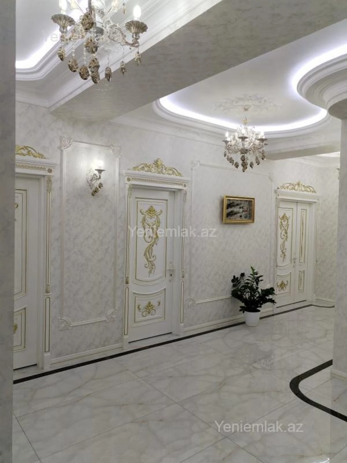 Satılır 3 otaqlı yeni tikili 143 m²