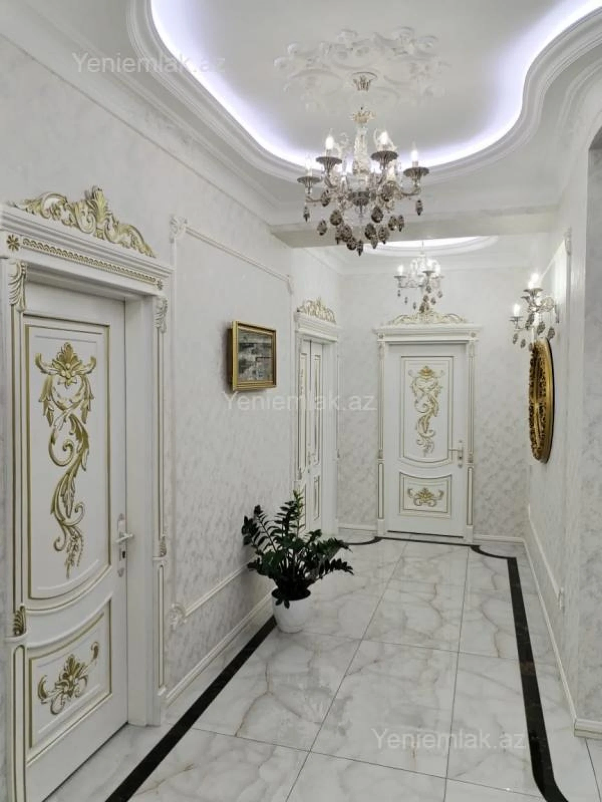 Satılır 3 otaqlı yeni tikili 143 m²