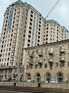 Satılır 3 otaqlı yeni tikili 110 m²