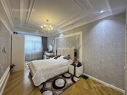 Satılır 3 otaqlı yeni tikili 140 m²