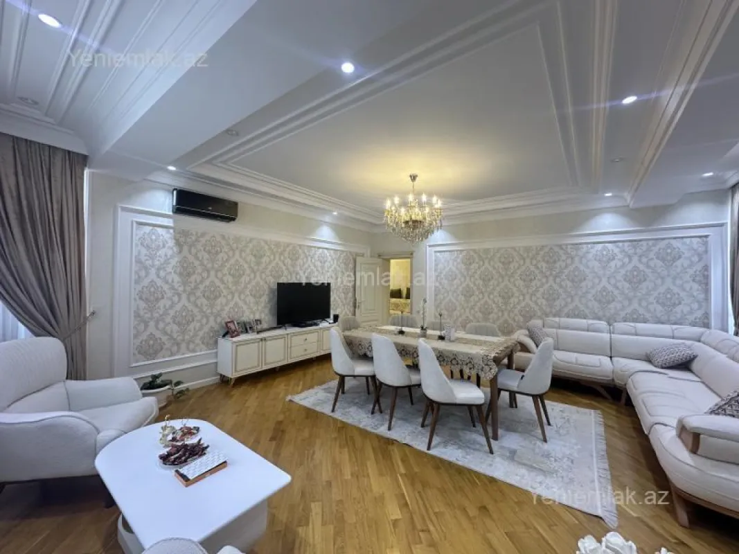 Satılır 3 otaqlı yeni tikili 140 m²