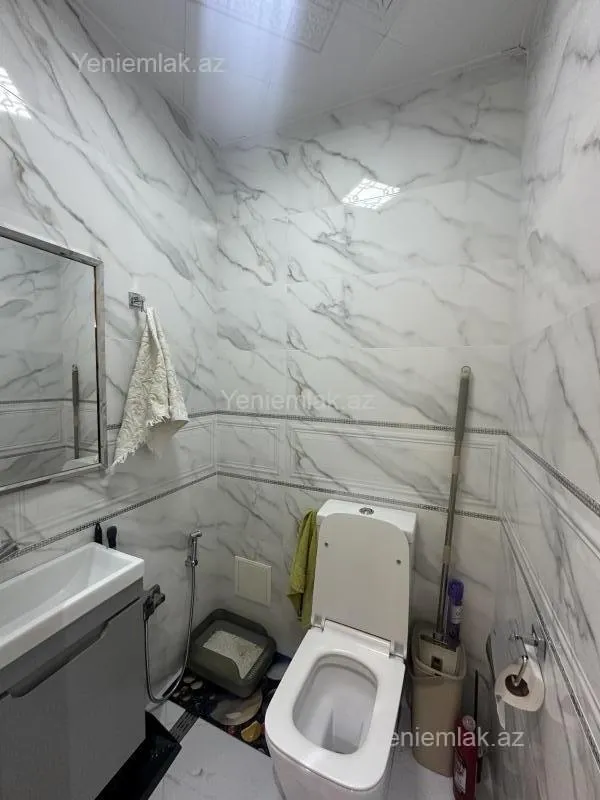 Satılır 3 otaqlı yeni tikili 140 m²