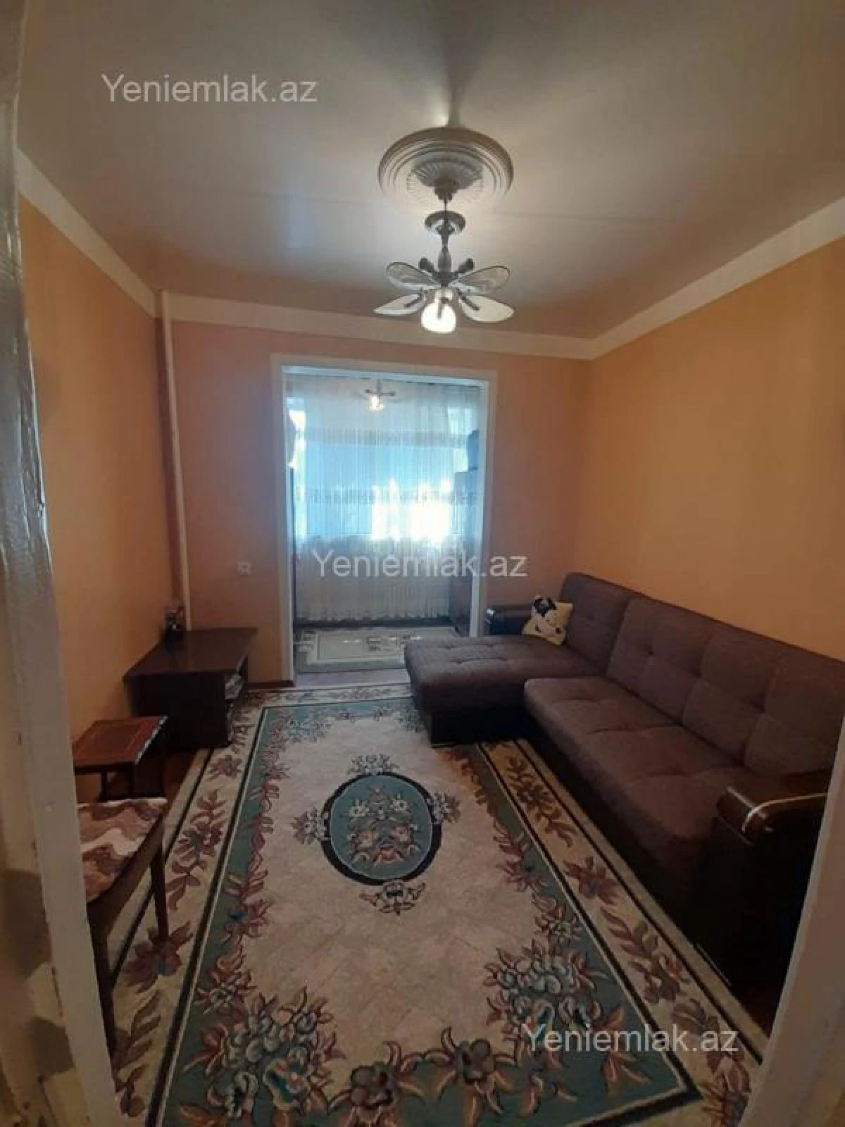 Satılır 3 otaqlı köhnə tikili 80 m²
