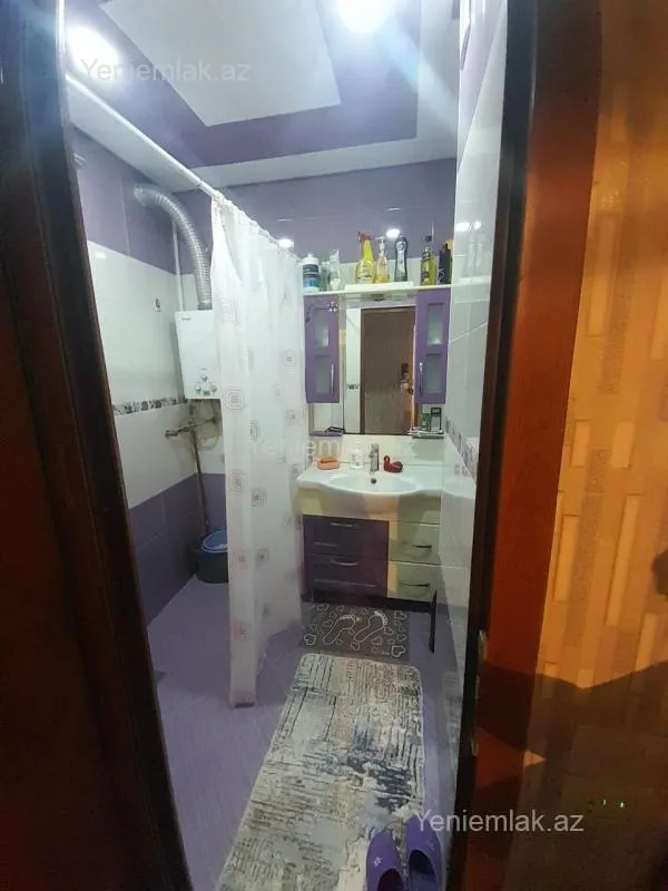 Satılır 3 otaqlı köhnə tikili 80 m²
