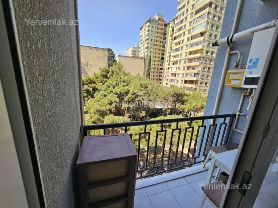 Satılır 3 otaqlı yeni tikili 105 m²