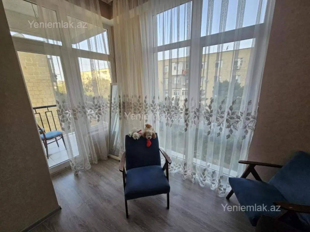 Satılır 3 otaqlı yeni tikili 105 m²