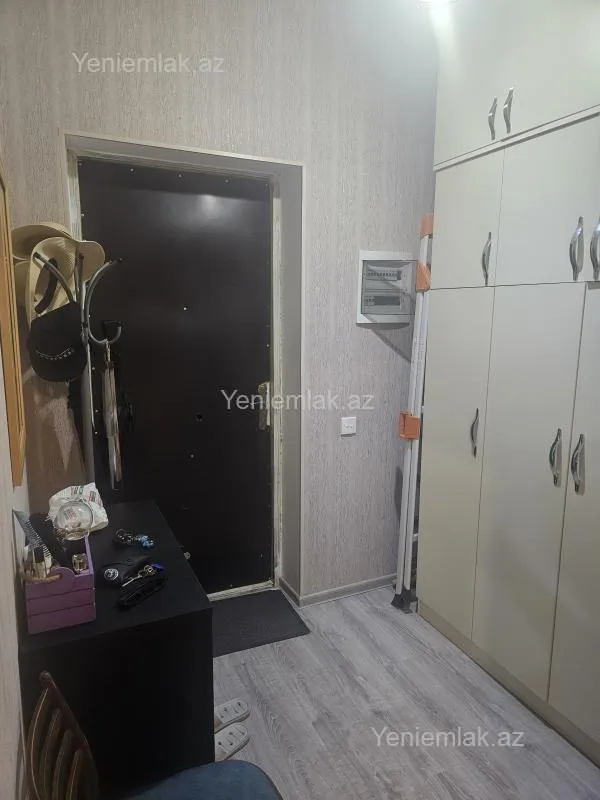 Satılır 3 otaqlı yeni tikili 105 m²