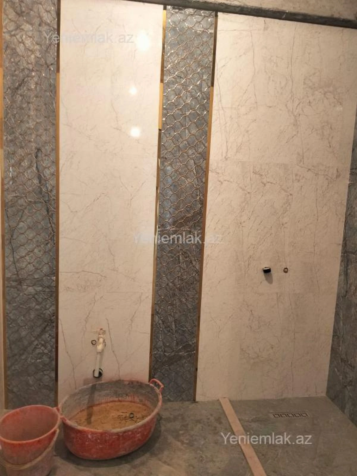 Satılır 3 otaqlı yeni tikili 130 m²