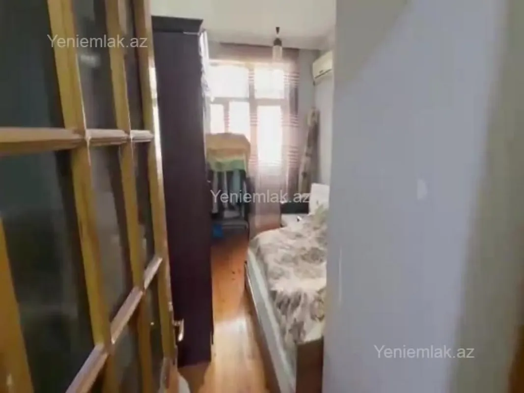 Satılır 2 otaqlı yeni tikili 80 m²