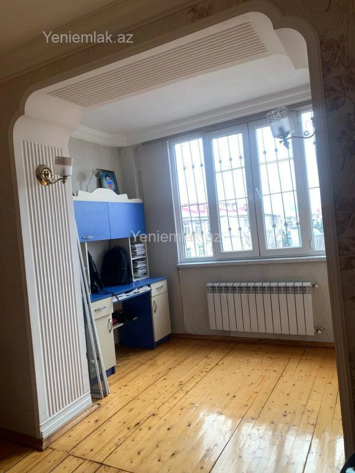 Satılır 3 otaqlı köhnə tikili 75 m²