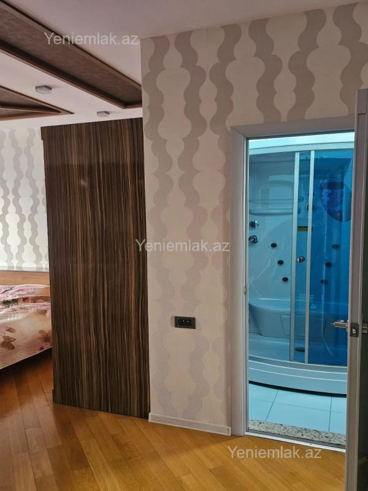 Satılır 3 otaqlı yeni tikili 120 m²